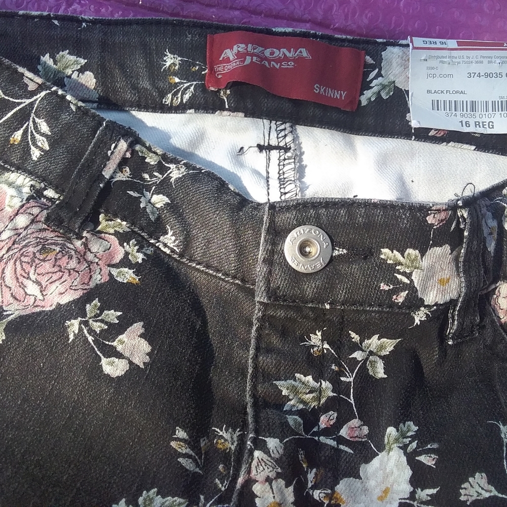 Skinny arizona  flower power jeans 16r